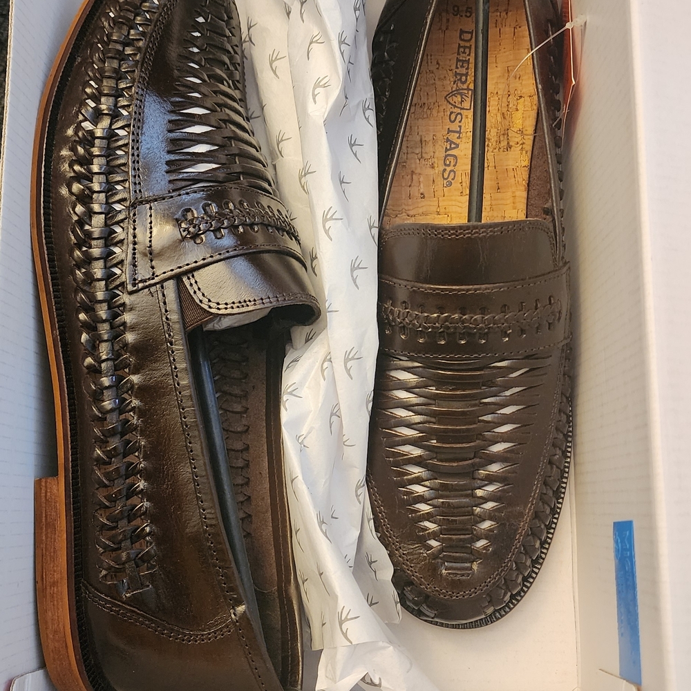 Deer Stags Men’s Brown Woven Leather Slip-On Loafers